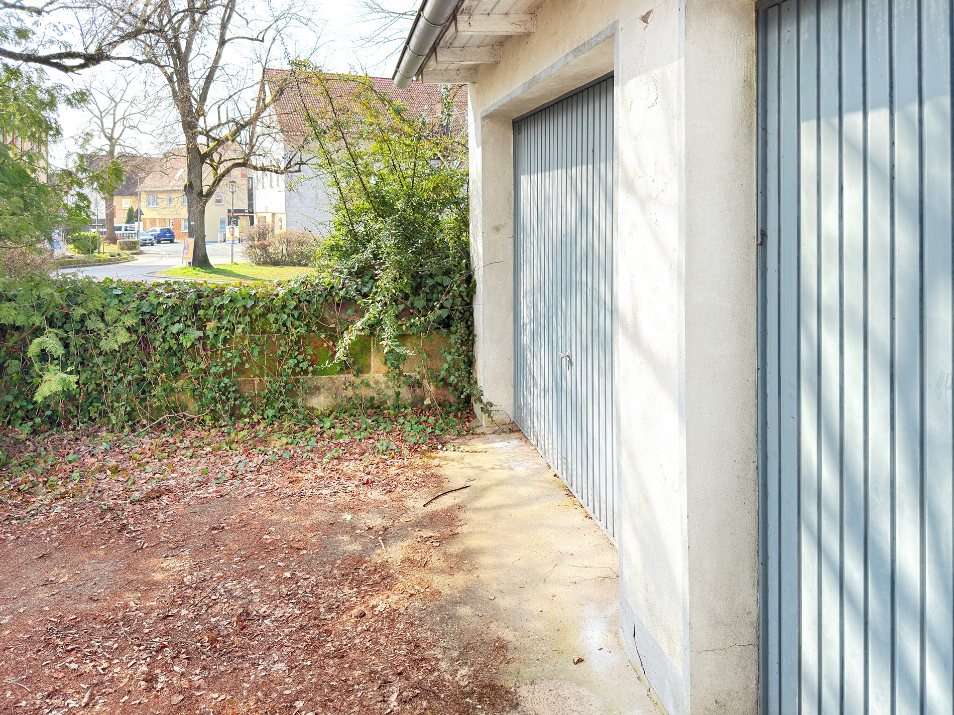 Historisches Mehrfamilienhaus im Ortskern von Uttenreuth – Sanierungs-AfA möglich