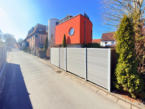Attraktives Hotel mit 28 Zimmern und separatem Wohnhaus in zentraler Lage von Erlangen-Tennenlohe