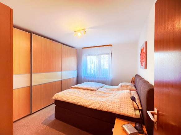 Renditestarke Kapitalanlage: 3-Zi-EG-Wohnung auf 82qm mit schöner Südterrasse und Tiefgaragen-SP