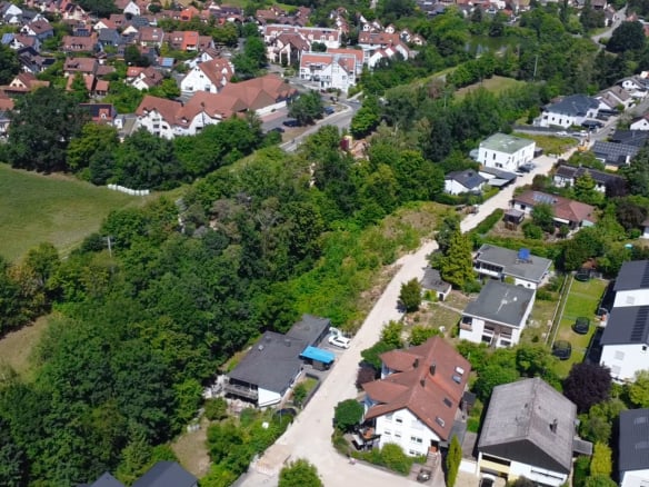 3 erschlossene Baugrundstücke mit Fernblick, Hanglage und Bauvorbescheid für Mehrfamilienhäuser
