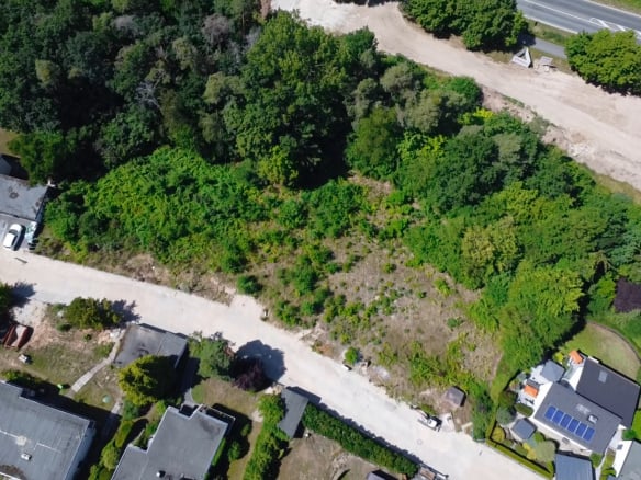 3 erschlossene Baugrundstücke mit Fernblick, Hanglage und Bauvorbescheid für Mehrfamilienhäuser
