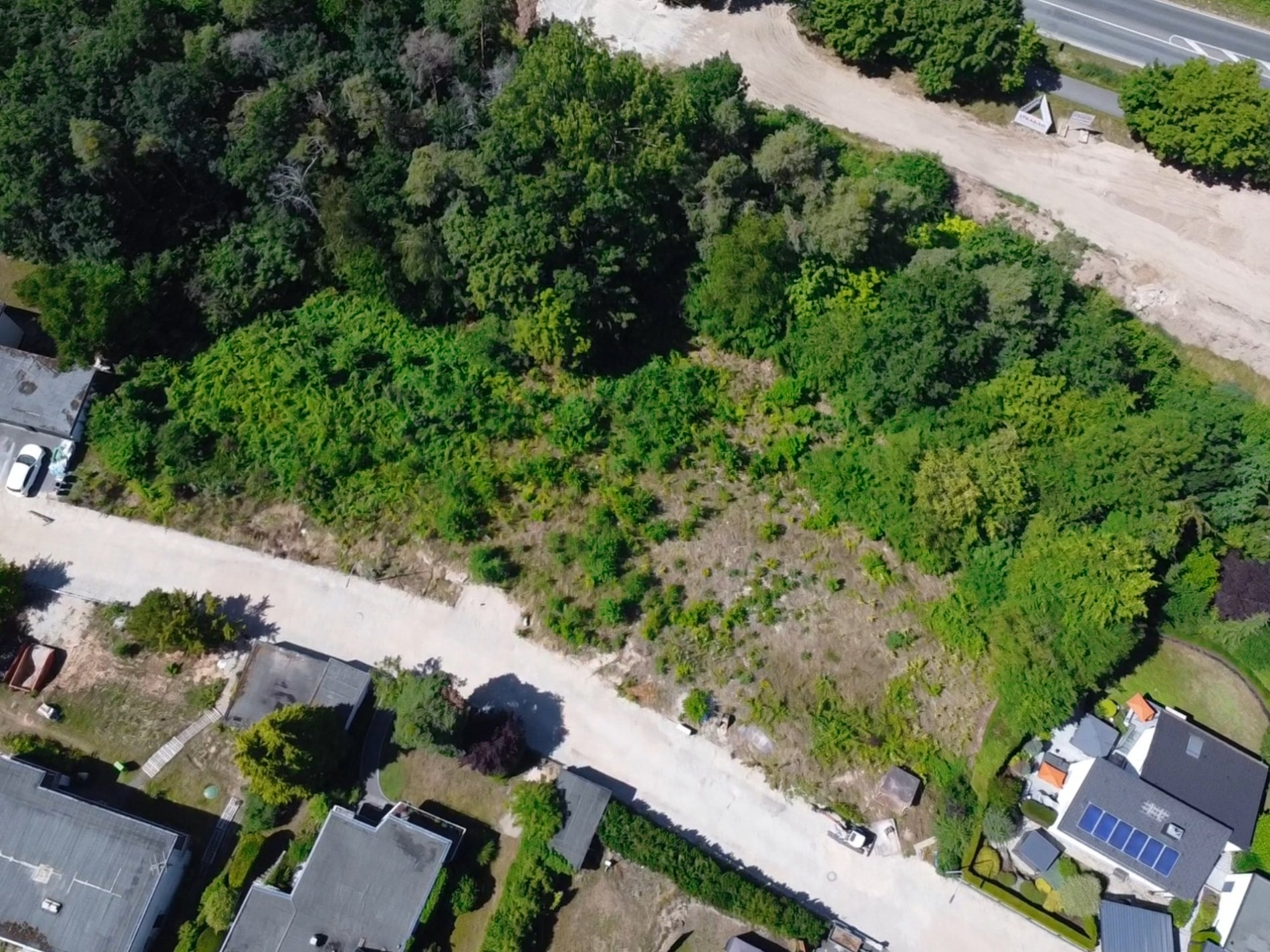 3 erschlossene Baugrundstücke mit Fernblick, Hanglage und Bauvorbescheid für Mehrfamilienhäuser