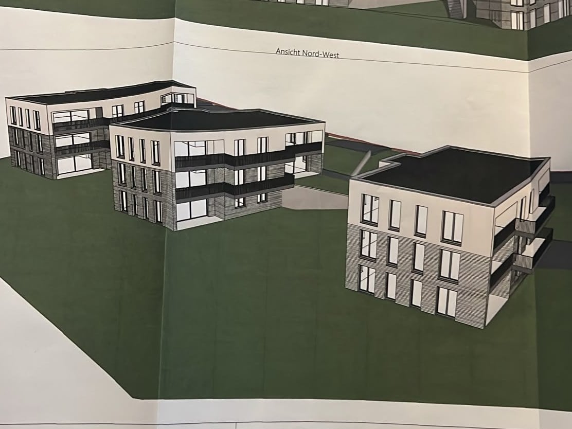 3 erschlossene Baugrundstücke mit Fernblick, Hanglage und Bauvorbescheid für Mehrfamilienhäuser