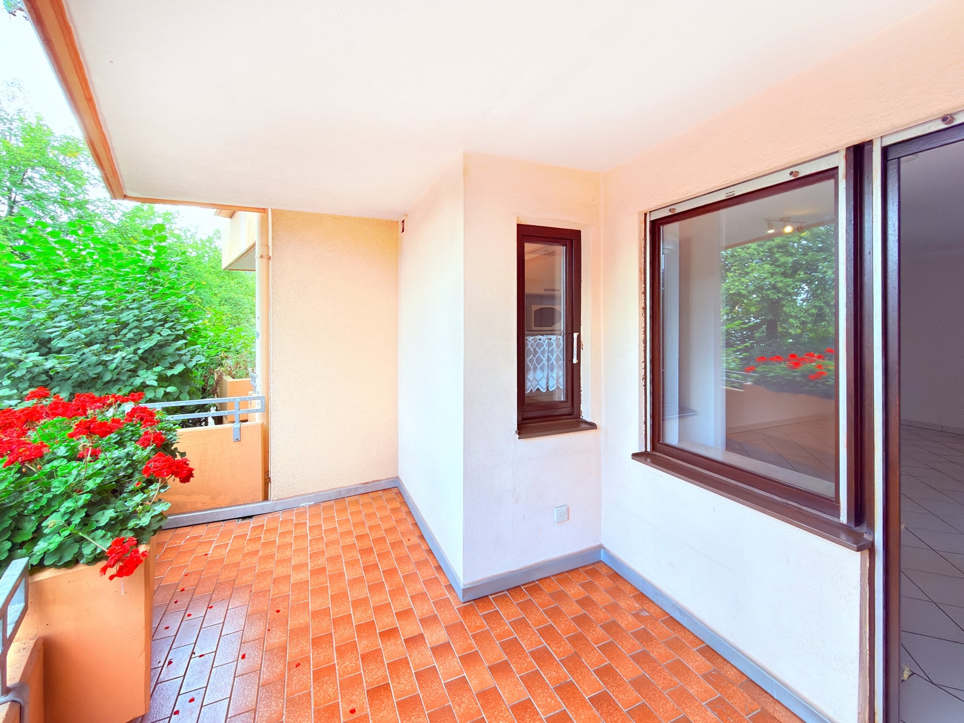 Helle 2-Zimmer-Wohnung mit Westbalkon zwischen Innenstadt und Burgberg