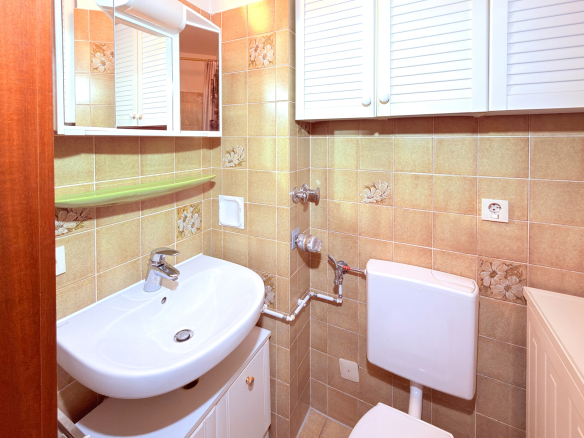 Helle 2-Zimmer-Wohnung mit Westbalkon zwischen Innenstadt und Burgberg