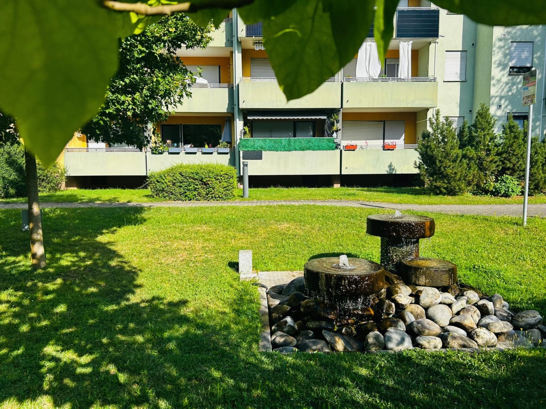 Helle 2-Zimmer-Wohnung mit Westbalkon zwischen Innenstadt und Burgberg